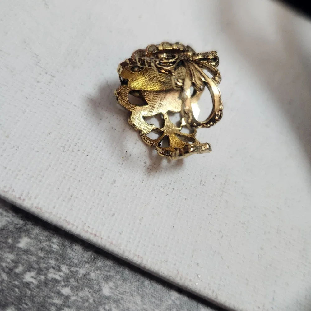 Vintage Gold Tone Filigree Daisy Porcelain Cabochon Ring Blue Floral Size‎ 7.5